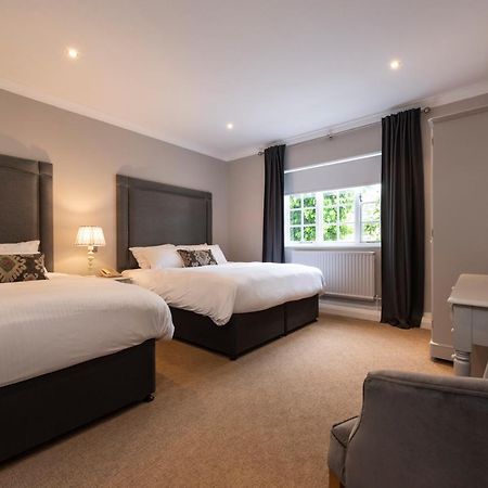 Statham Lodge Hotel Warrington Eksteriør billede