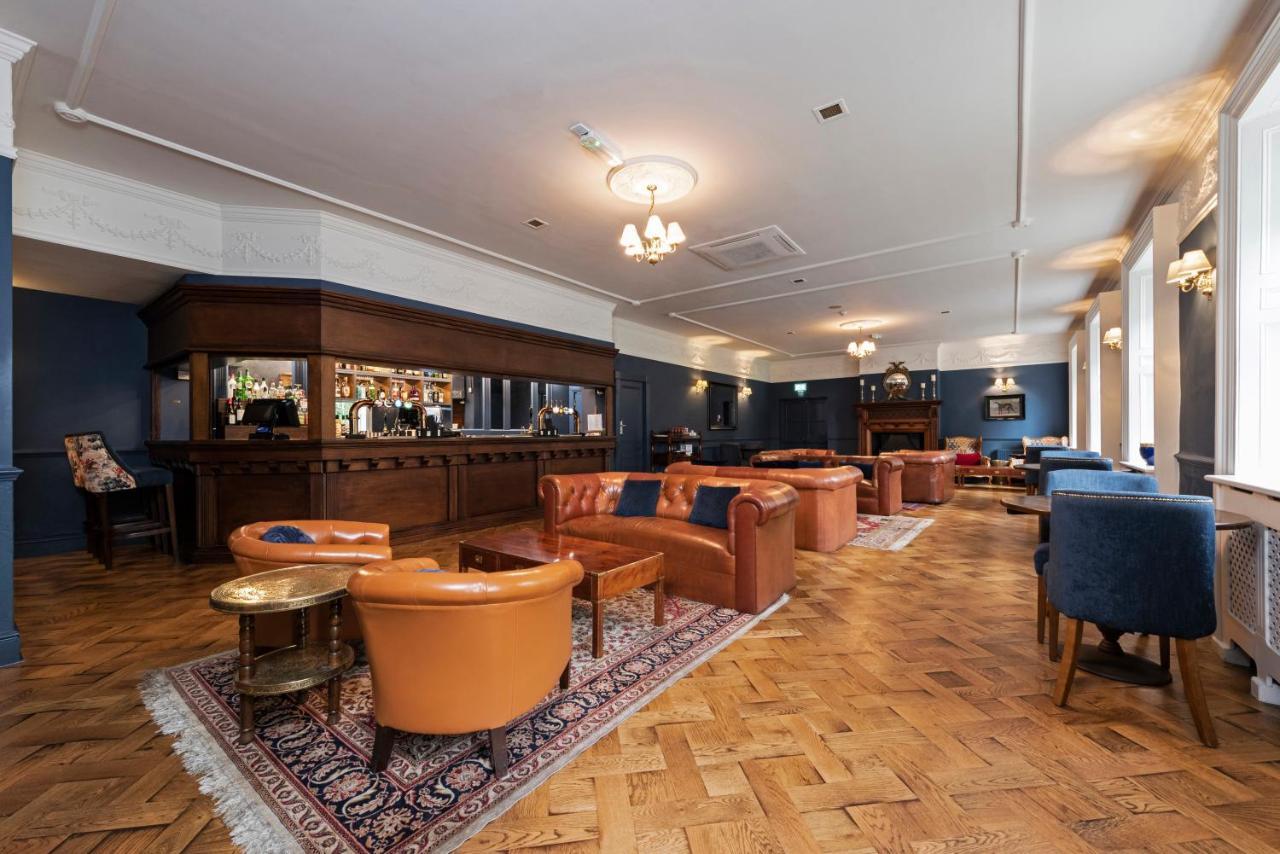 Statham Lodge Hotel Warrington Eksteriør billede