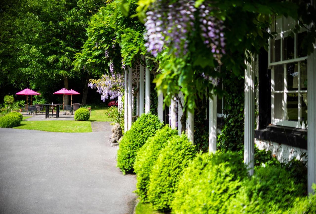 Statham Lodge Hotel Warrington Eksteriør billede