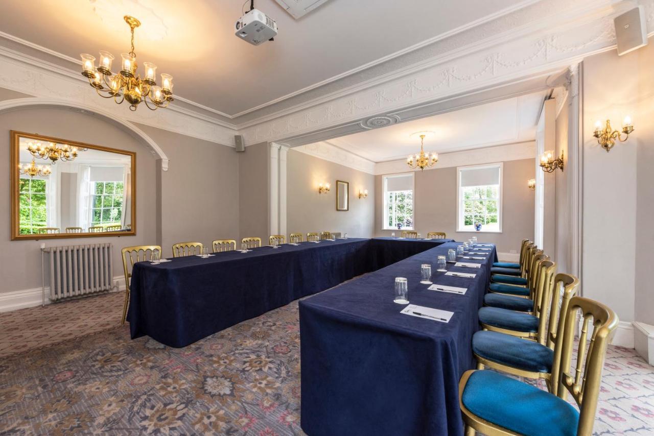 Statham Lodge Hotel Warrington Eksteriør billede